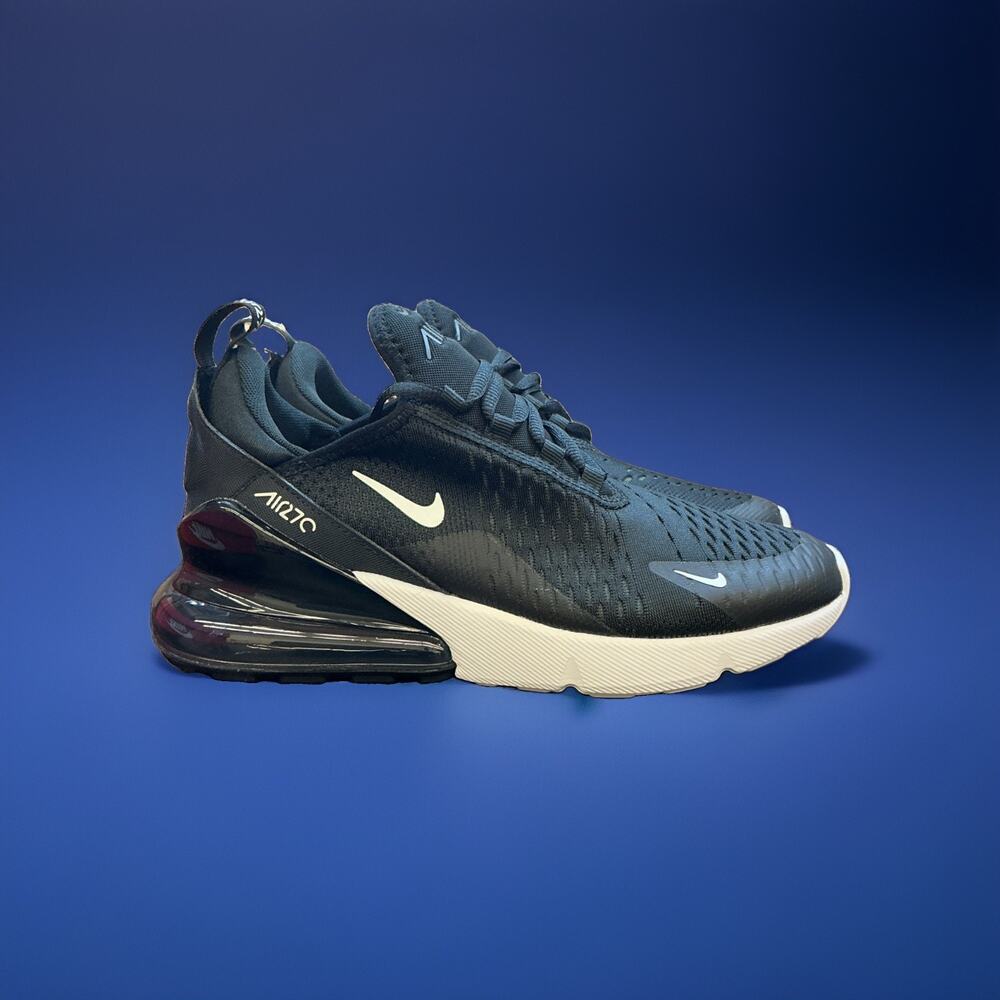 Size6.5 Y Nike Air Max 270 Youth Kids Black/white
